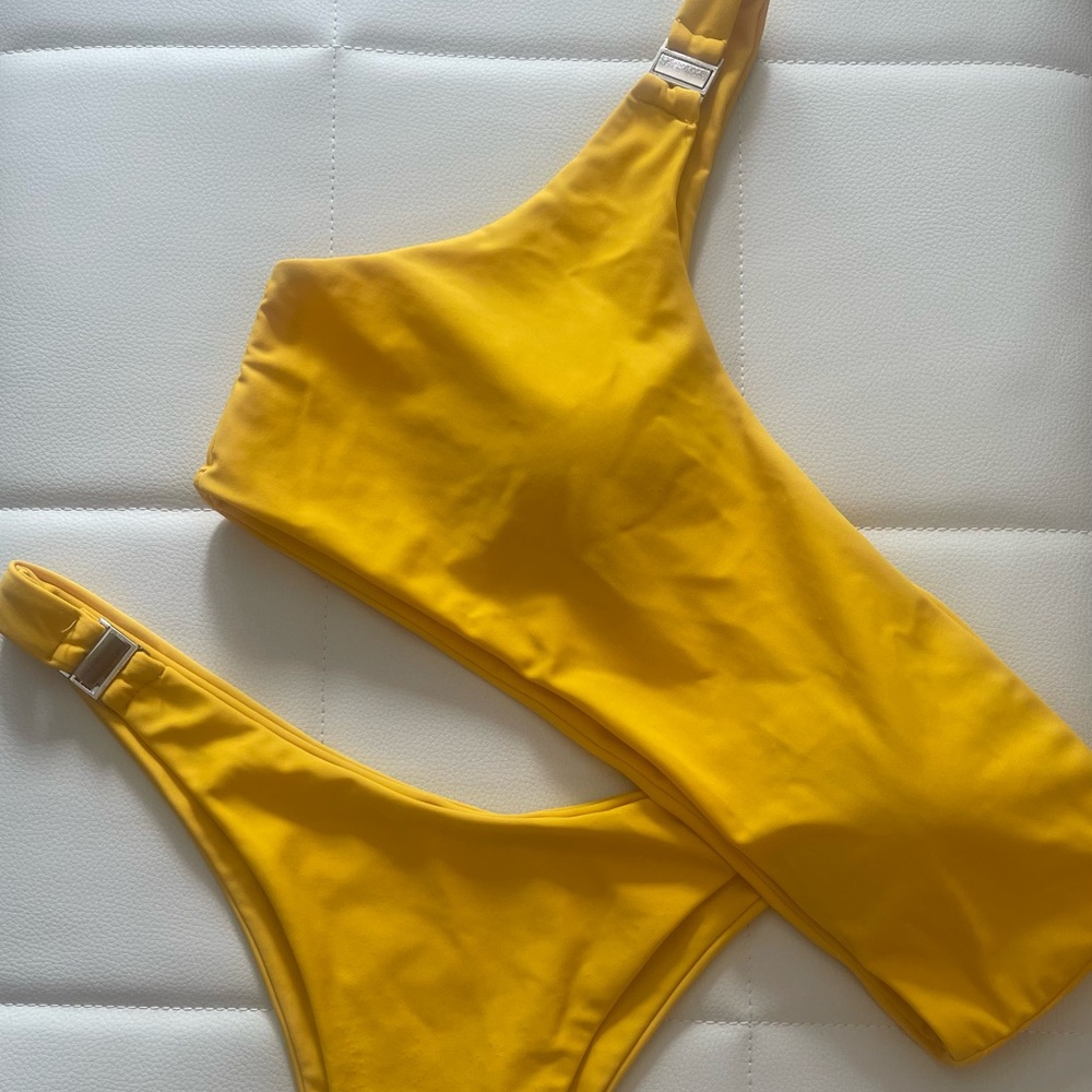 Zazful yellow bikini US 6 (M)